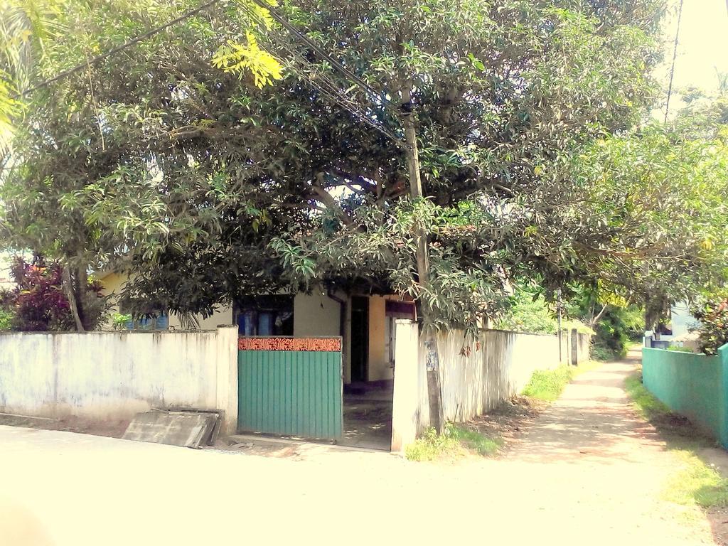 Hikkaduwa Home Stay Екстериор снимка