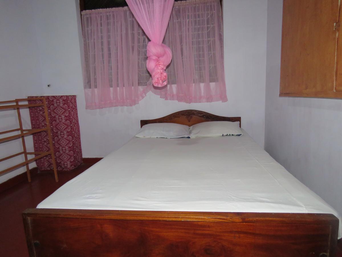 Hikkaduwa Home Stay Екстериор снимка