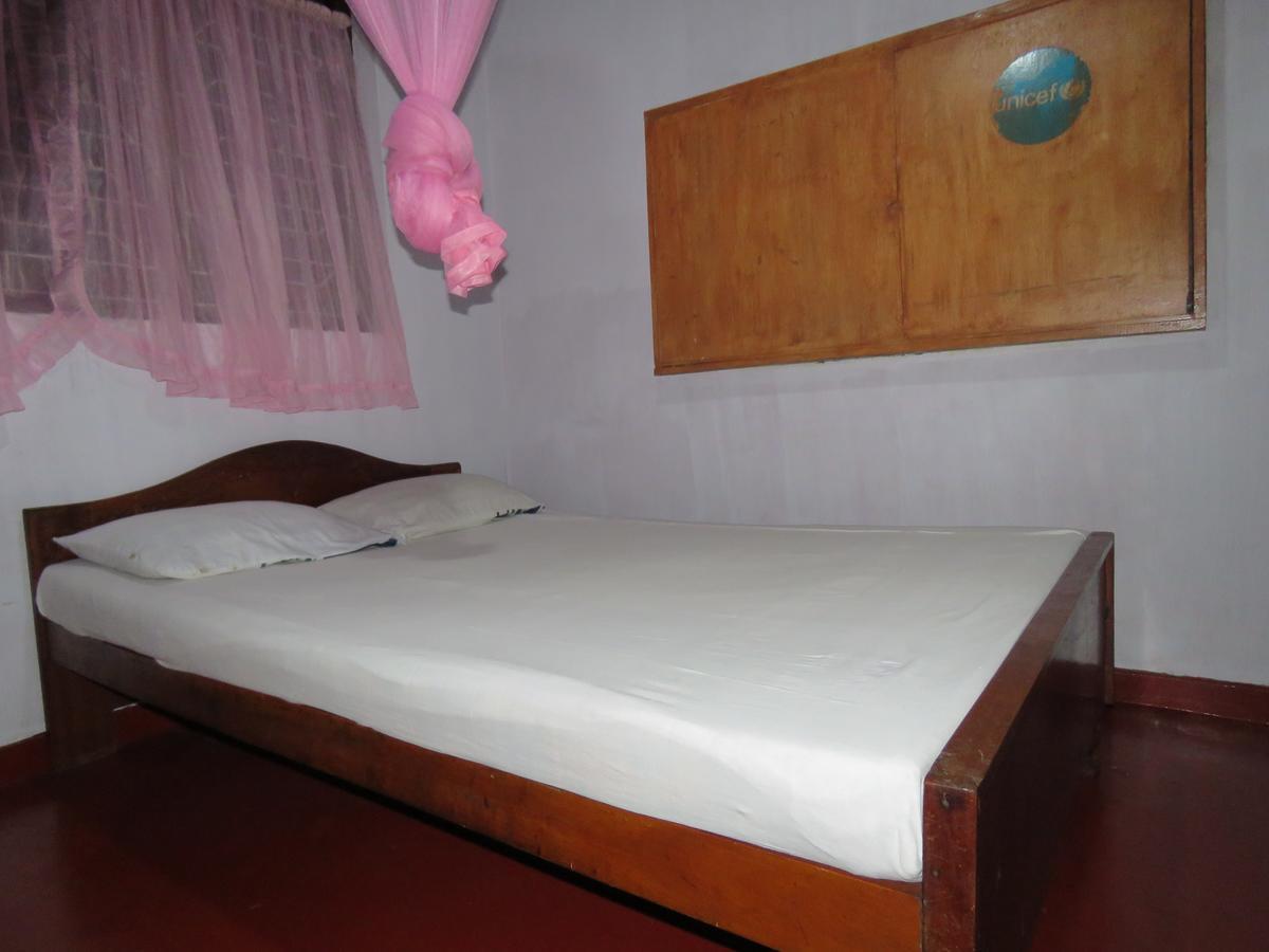 Hikkaduwa Home Stay Екстериор снимка